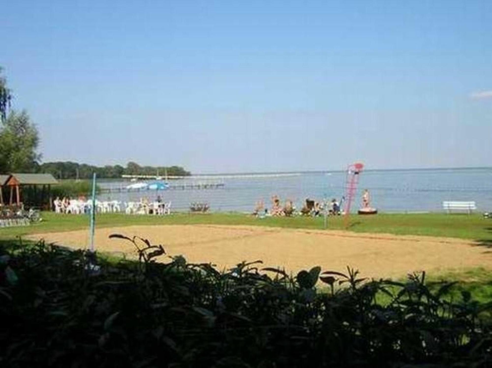 Ferienwohnung Dachs Im Mueritz Seepark Marienfelde Exterior foto